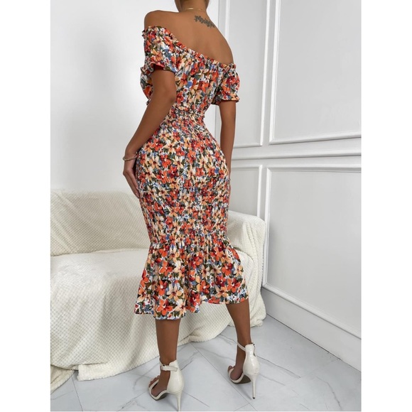 SweatyRocks Women's Floral Print Off Shoulder Shirred Midi Dress Short Sleeve - Picture 4 of 4